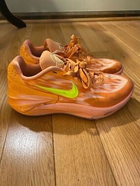 Nike Cut 2 "Arike Ogunbowale Basketball Shoes  FQ8704 Mandarin Orange Frost
